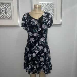 Chic Black Floral Mini Dress